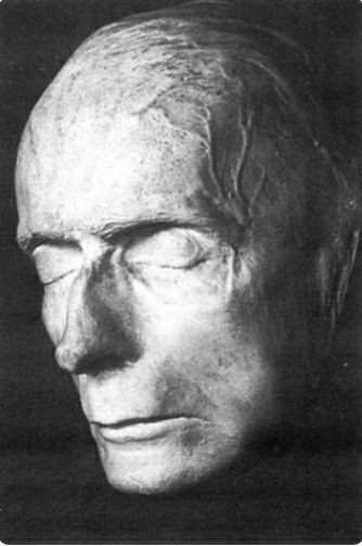 Rudolf Steiner's death mask Rudolf Steiner's death mask